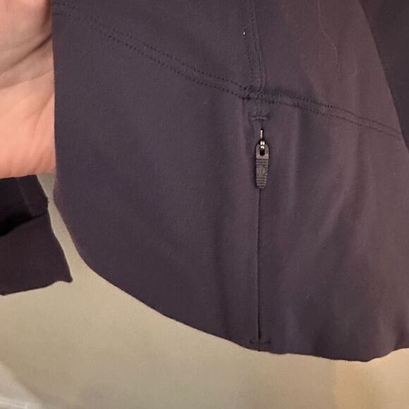 Lululemon Fast As Light 1/2 Zip Boysenberry size 10 - Picture 7 of 8